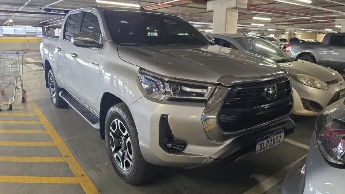 Toyota Hilux CD SRX 4X4 2.8 TDI 16V Diesel Aut. 2022