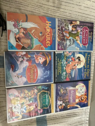 Vendo DVDs Disney