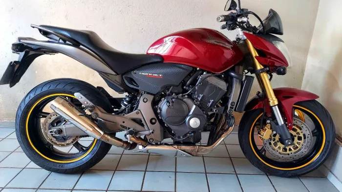 HORNET, EXTRA, PRONTA PARA TRANSFERIR.