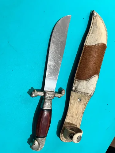 Faca Cabeça de Leão