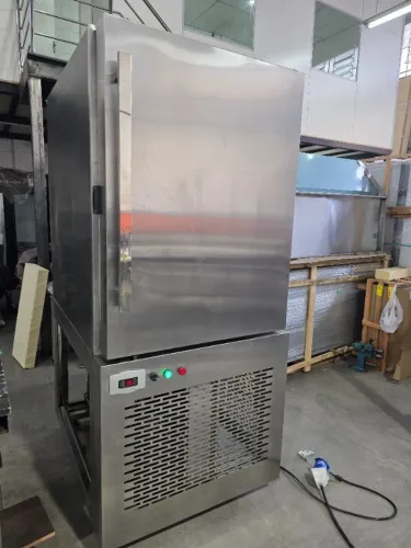 Ultracongelador inox 60 kg por ciclo