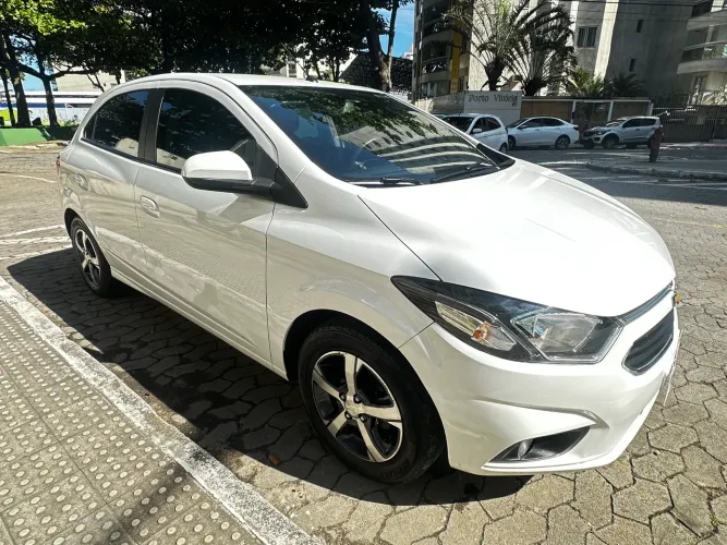 Chevrolet Onix Hatch LTZ 1.4 8V Flex Aut. 4P 2017