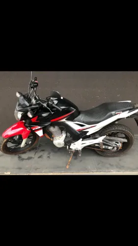 Vendo CB Twister 250 aceito proposta