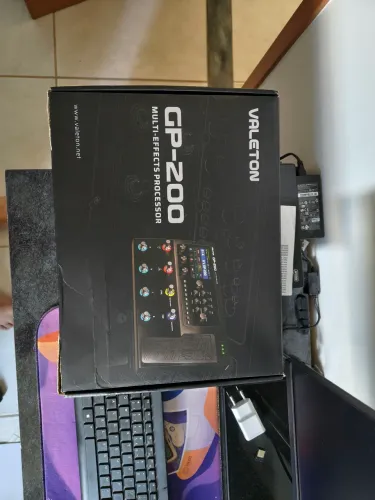 Valeton GP 200 NOVA NA CAIXA
