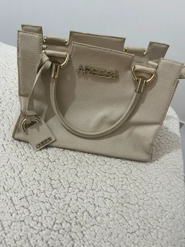Bolsa Arezzo