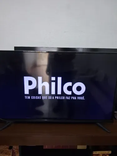 TV PHILCO -LED