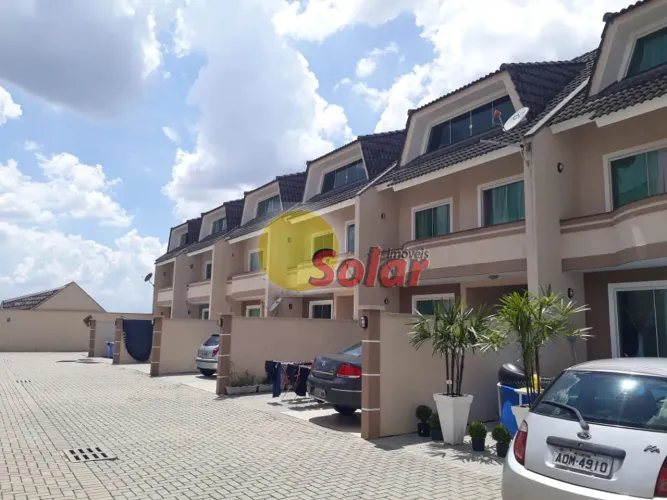 Sobrado triplex locação