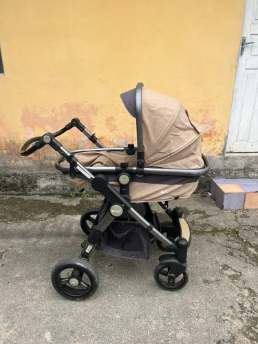 Carrinho de bebê