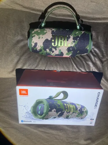 JBL charge 6