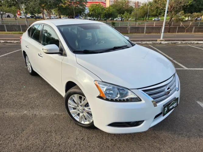 Nissan Sentra 2.0/ 2.0 Flex Fuel 16V Aut. 2016