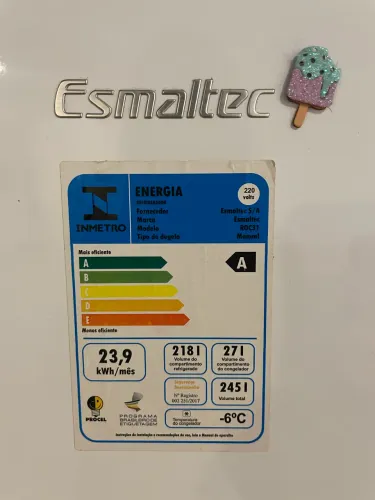 Geladeira esmaltec