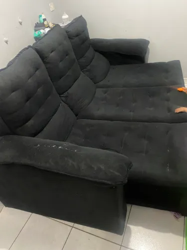 Sofa retrátil suede preto