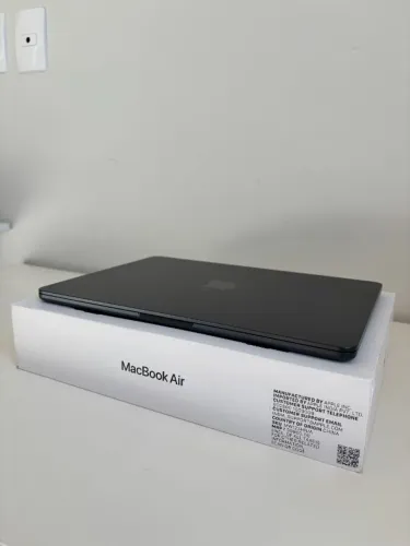 Apple 2025 MacBook Air 13 polegadas, Processador M4, 16GB, 256 GB - Meia-noite