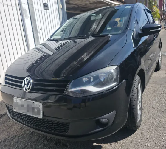 Volkswagen Fox 1.0 MI Total Flex 8V 5P 2013