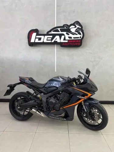 HONDA CBR 650R 2021