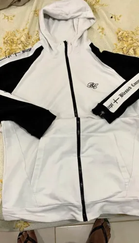 Blusa da blessd baratinho 90 reais