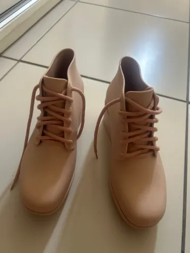 Belíssima bota Melissa n 37