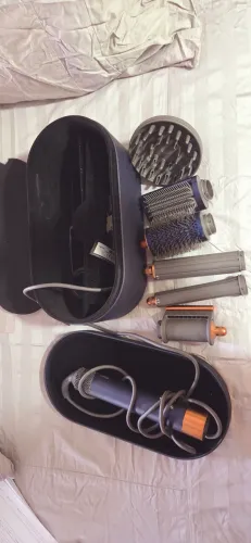 Secador e modelador dyson