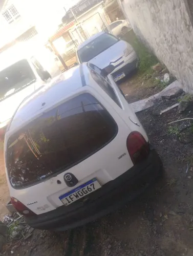 Corsa em peças 1.0 4bicos