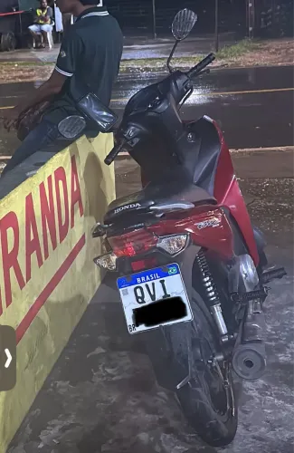 Honda Biz 2020 vermelha com Alarme Pósitron
