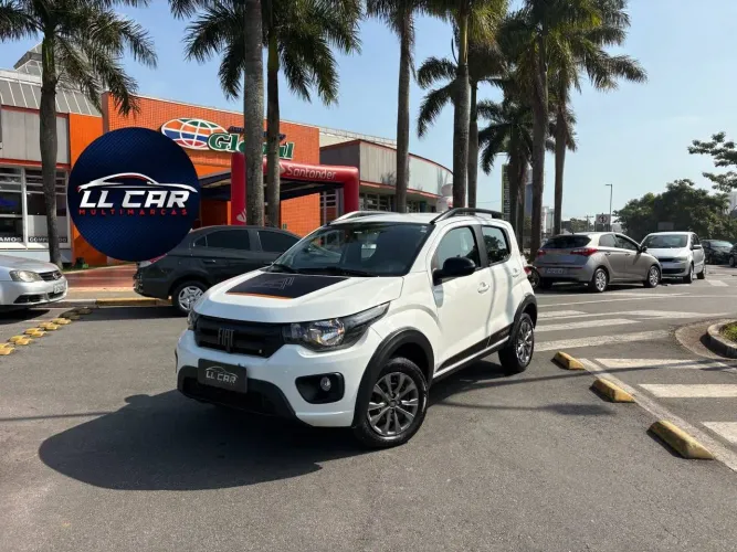Fiat Mobi Trekking 1.0 Flex 5P 2025
