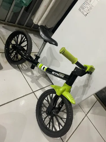 Bicicleta de equilíbrio 