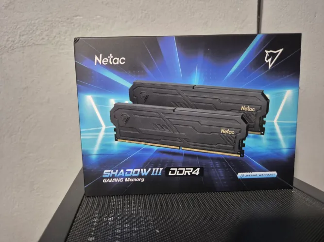 *Novo* Memoria ram ddr4 preta 2x8 3200mhz