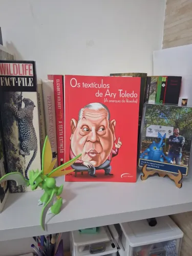Os textículos de Ary Toledo