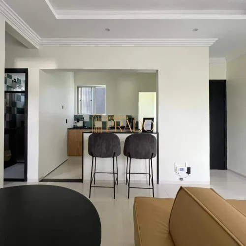 APARTAMENTO À VENDA  EXCELENTE LOCALIZAÇÃO