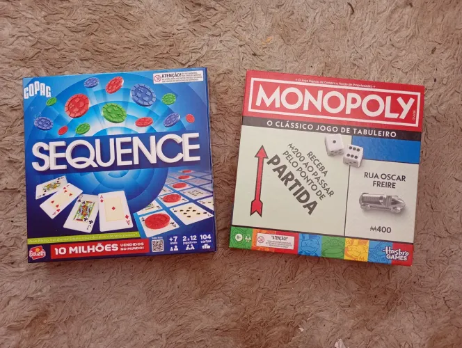 Jogos familiar Monopoly e cequence lacrados