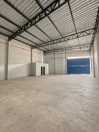 Galpão para alugar | 220 m² | Parque dos Nobres
