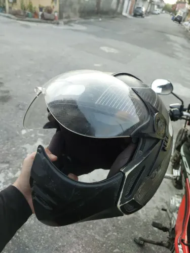 capacete pells