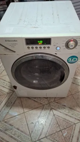 Lava e seca com defeito 220v