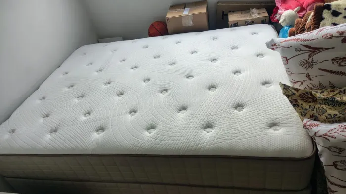 Cama box