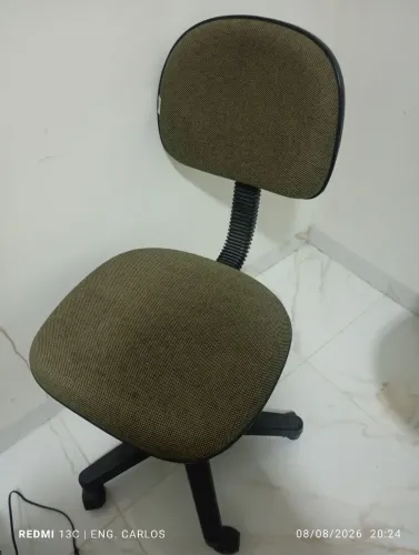 Cadeira Secretária Simples