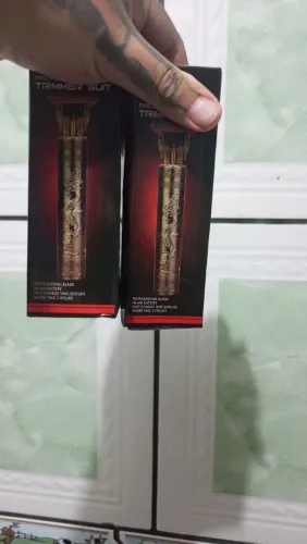 Kit 2 Máquinas cortar cabelo e fazer a barba