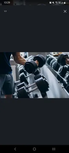CONTRATA-SE PROFESSOR DE MUSCULAÇÃO