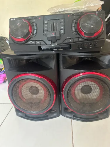 Som LG XBOM 1800 W RMS