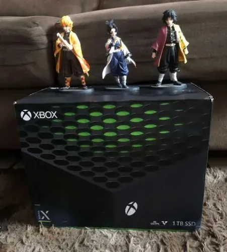 Xbox SERIES X LACRADO. 1 Ano de garantia, Recebo seu console na troca.