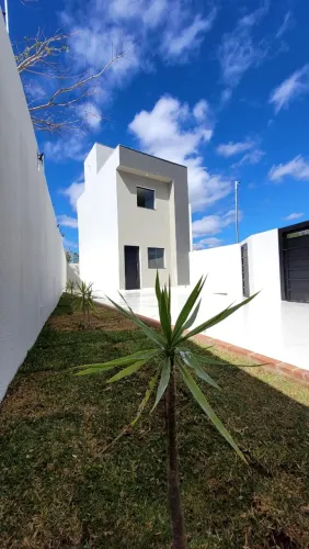 Casa com 3 quartos no Belvedere, sendo uma suíte. Espaço Gourmet