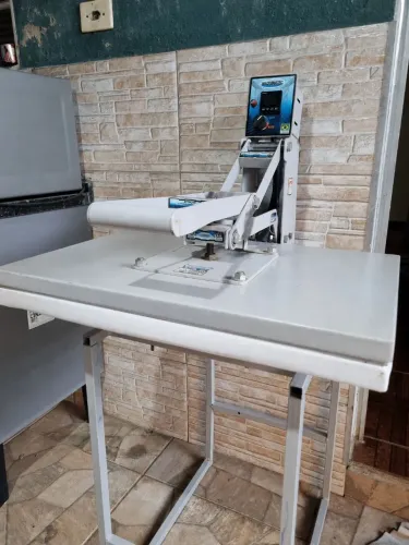 Prensa Térmica Profissional Maquinatec 60x40 220V | Funcionando Perfeitamente