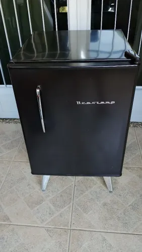 Frigobar (refrigerador) Retrô 
