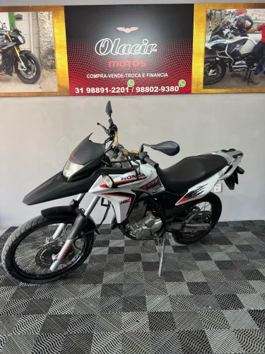 Xre 300 2013