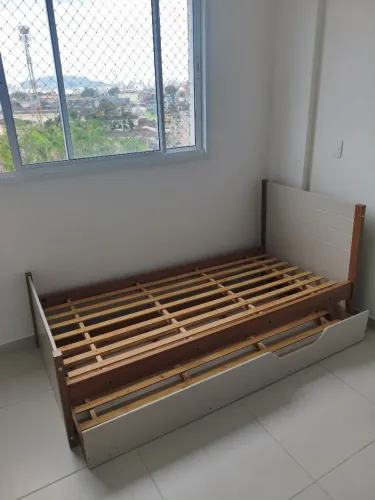BI cama semi nova não entrego
