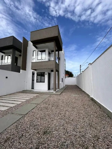 LOCAÇÃO NO EUSÉBIO - Casa Duplex a 3 min do centro de Eusébio 