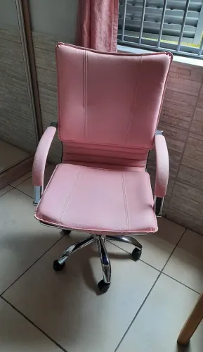 Cadeira Escritório Giratória Design Italiano Rosa