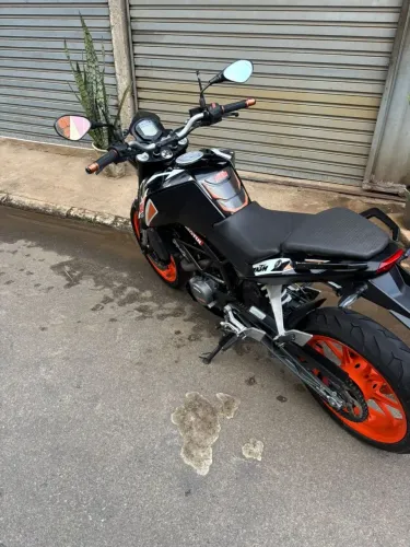 KTM Duke super conservada a vista 13.800 na troca considerar fipe