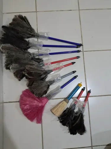 VENDO ESPANADORES