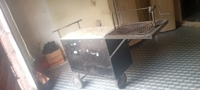 Carrinho de churrasco