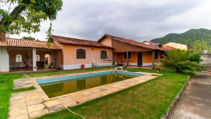 Casa | Aluguel e Venda | Itaipu